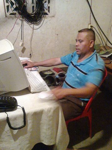 Sin Nombre